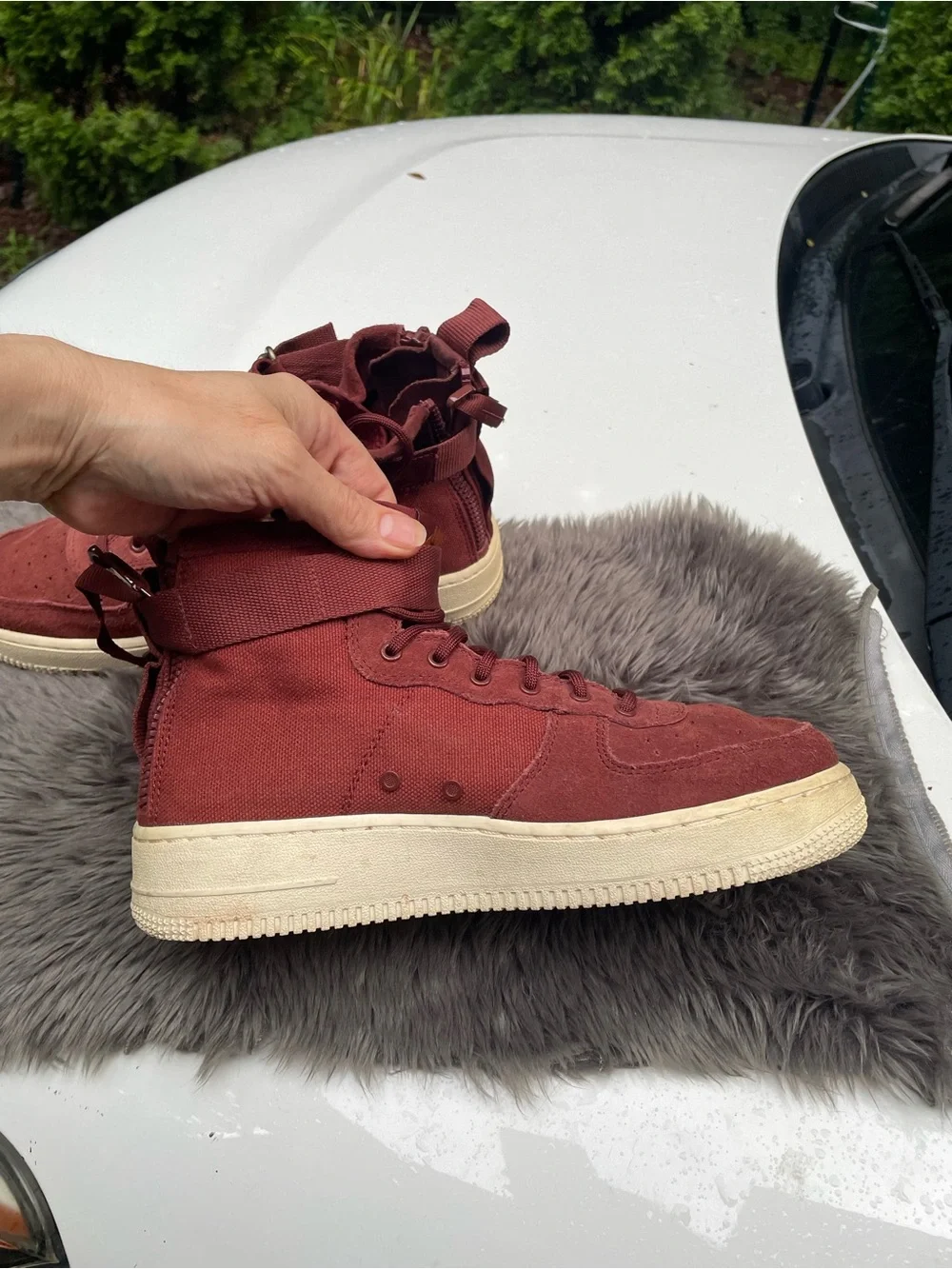 Nike SF Air Force 1 Mid Shoes 6.5 Youth